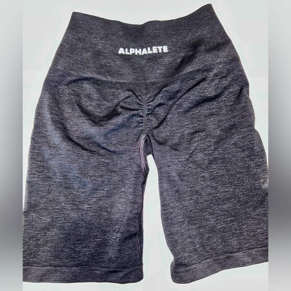Alphalete Amplify Biker Short - Black Marl - XS